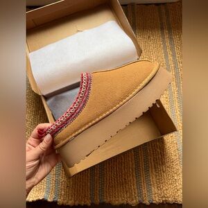 Platform Slippers with Red Stitching Detail